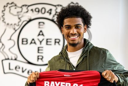 أمين عدلي بعد تمديد عقده مع باير ليفركوزن - 8 نوفمبر 2024 - X/@bayer04_en