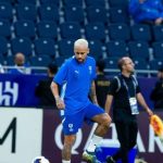 نيمار خلال الإحماء لمباراة الاستقلال في دوري آسيا للنخبة - 4 نوفمبر 2024 - x/@Alhilal_FC